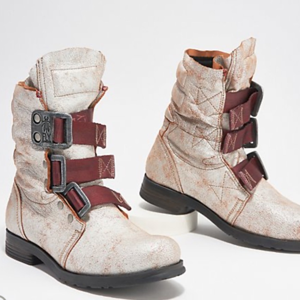 FLY LONDON “Stif” Pearl Leather Combat Boot - Picture 8 of 8